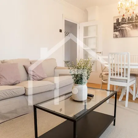 Vetusta Independencia * Oviedo